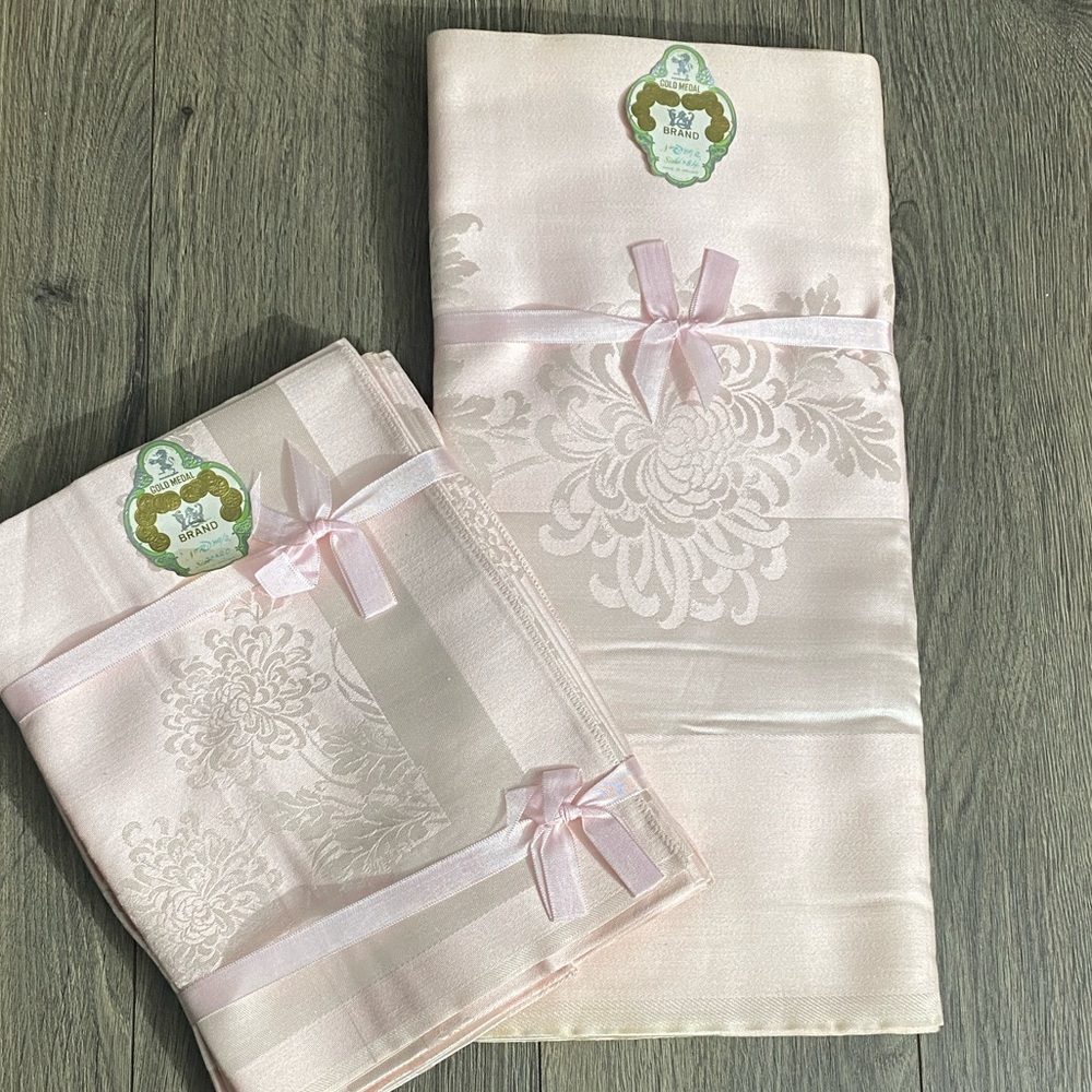 Vintage 1950’s Gold Medal Brand" pure Irish tablecloth linens damask blush pink
